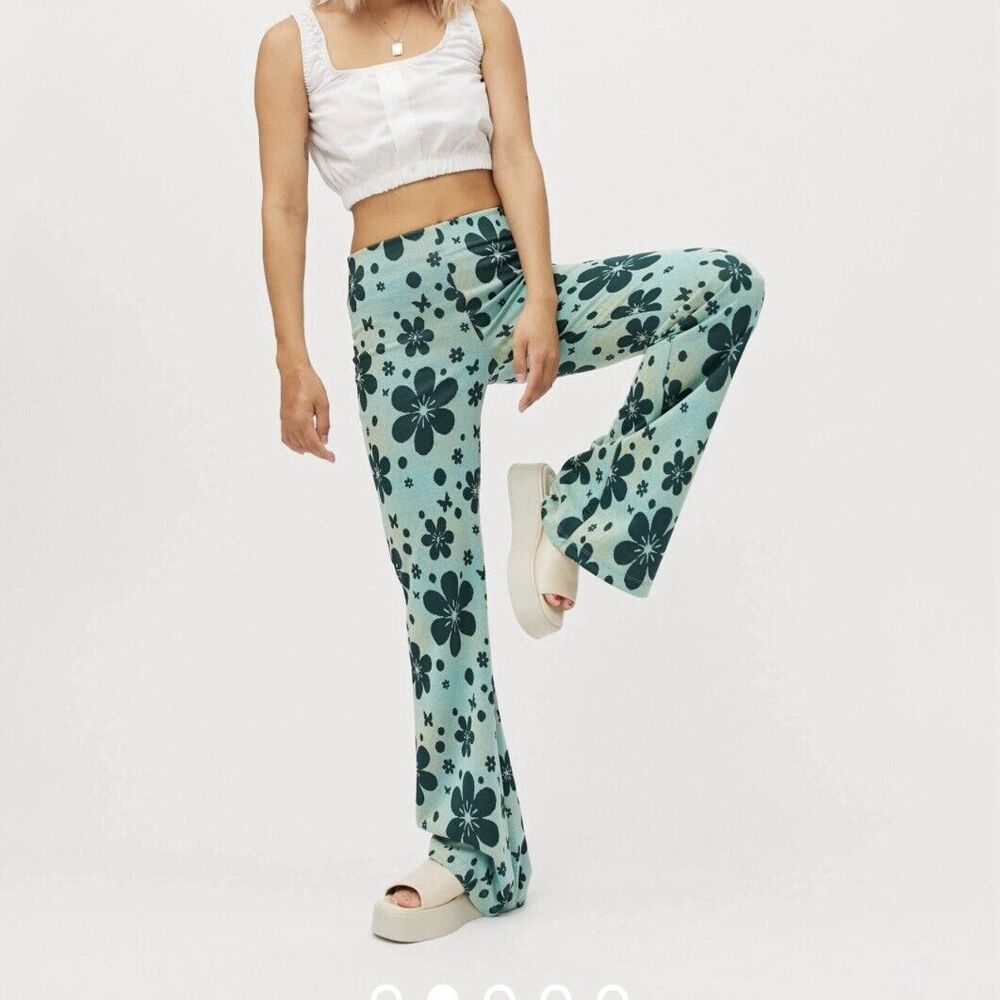 Urban Outfitters Pants Size Small Green Bryn Pull-On‎ Flare Hippie Festival Rave